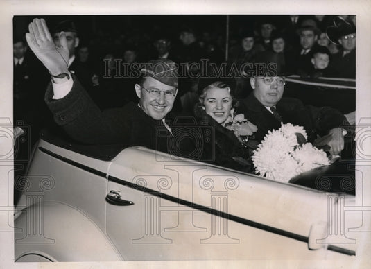 1937 Press Photo Legion Commander Daniel J. Doherty Welcomed Home - Historic Images