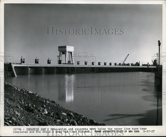 1957 Press Photo Iroquois Dam Being Worked On Below The Water Line - Historic Images