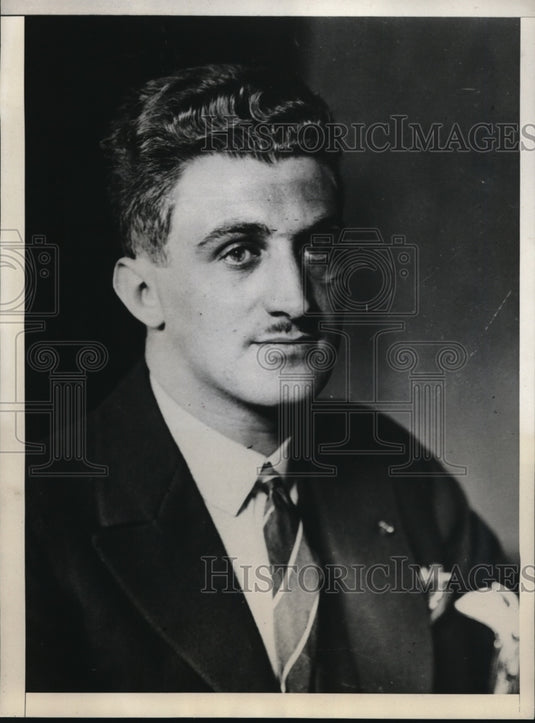 1930 Count Jonston - Historic Images