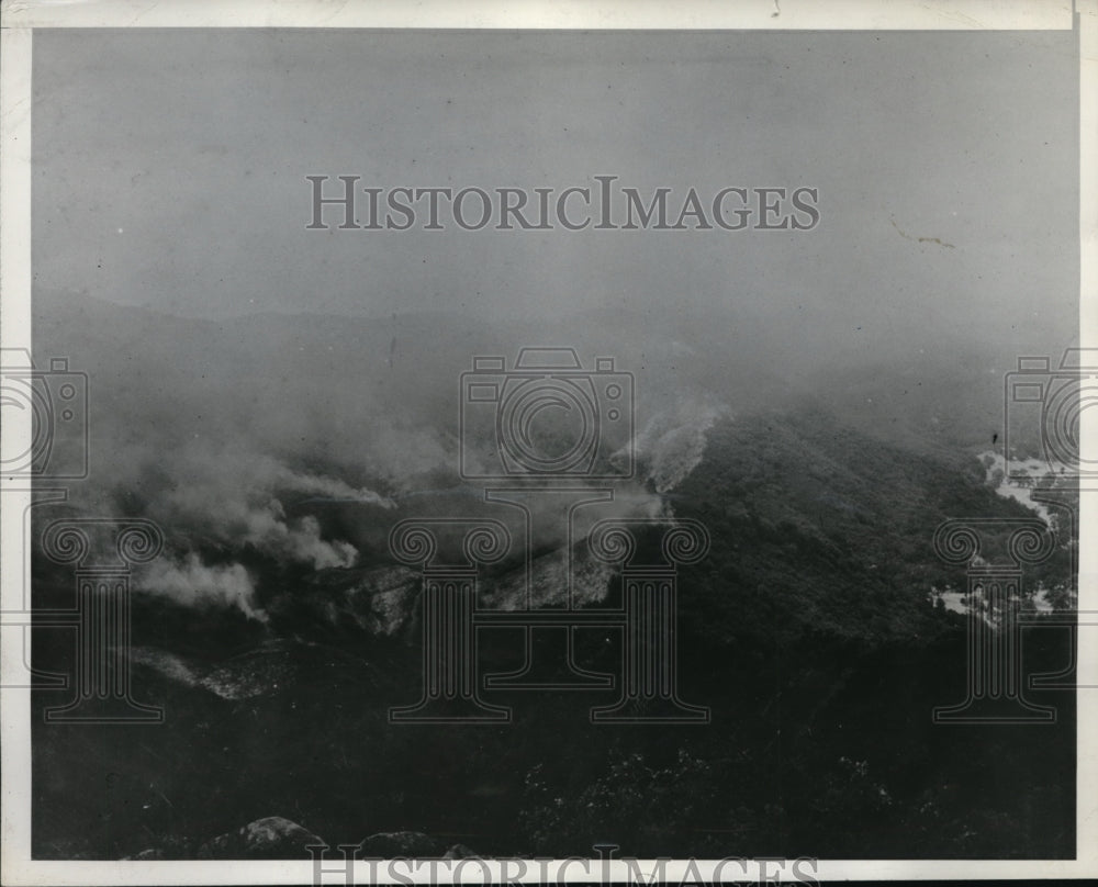 1939 Press Photo Damp Fogs Give Hope To California&#39;s Firefighters - Historic Images