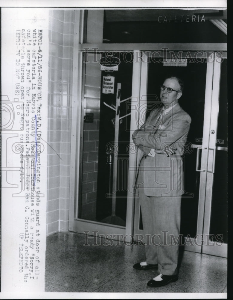 1956 Press Photo Mr. Derrington stand guard at a door of all white cafeteria - Historic Images
