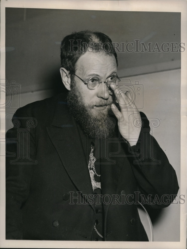 1937 Press Photo Bishop Pierre Fallaize being interviewed by reporters - Historic Images