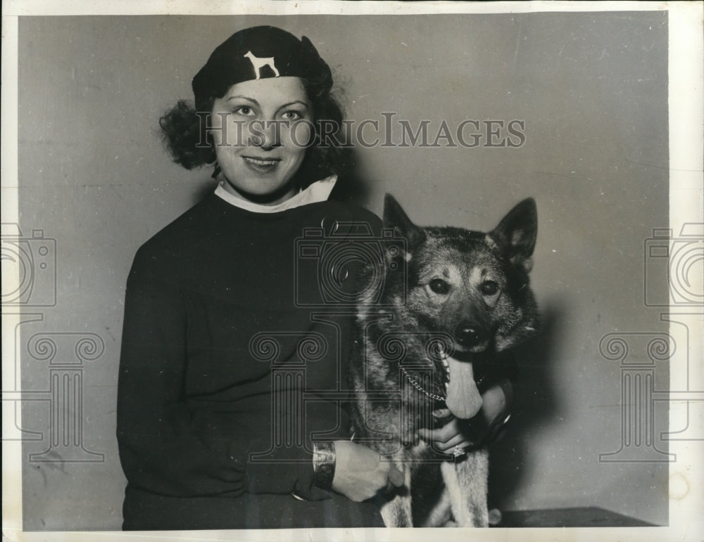 1934 Press Photo Miss Elizabeth Reimer at WESTMINSTER DOG SHOW - ned36154-Historic Images