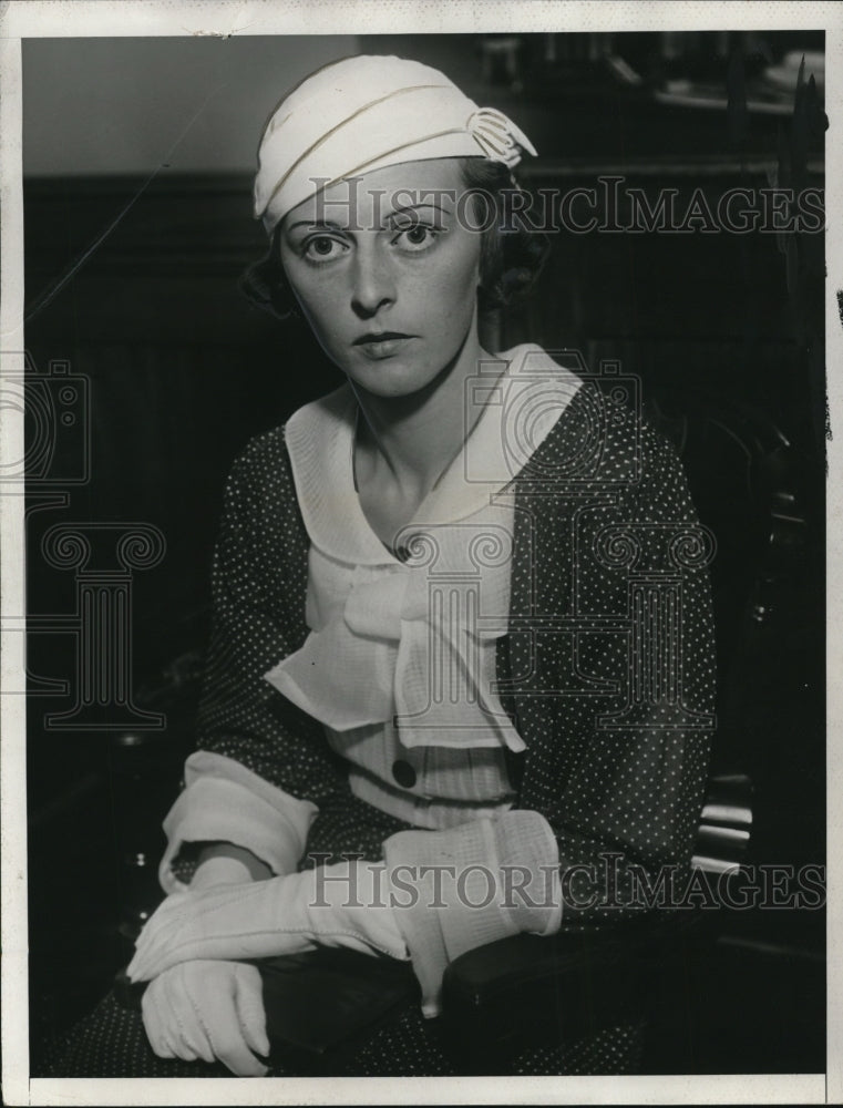 1933 Press Photo Marian Read posed for a quick photo - Historic Images