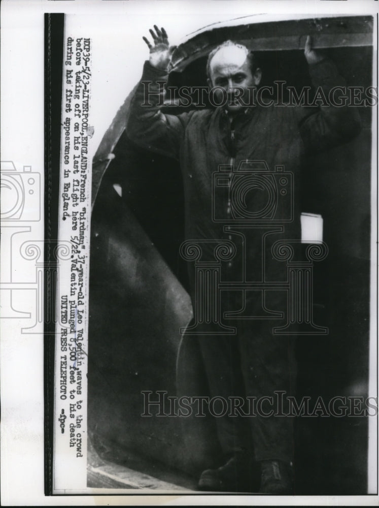 1956 Press Photo Leo Valentin, Liverpool, England. - ned36698 - Historic Images