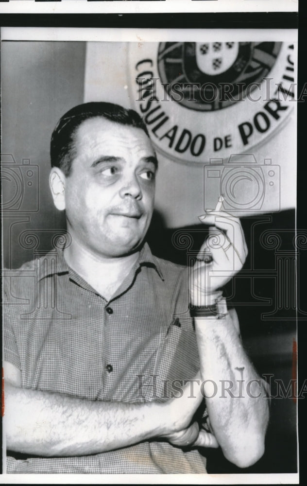 1961 Press Photo Valentin Jose Dos Reyes, second purser of ship Santa Maria-Historic Images