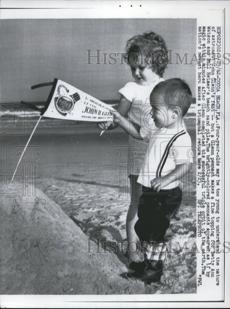 1962 Press Photo Too Young to Understand the Nature - Historic Images