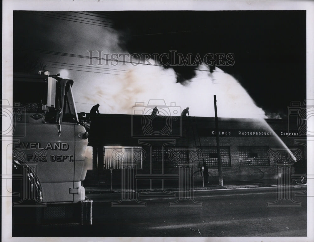 Press Photo Cleveland Ohio fire at Photography Co - Historic Images