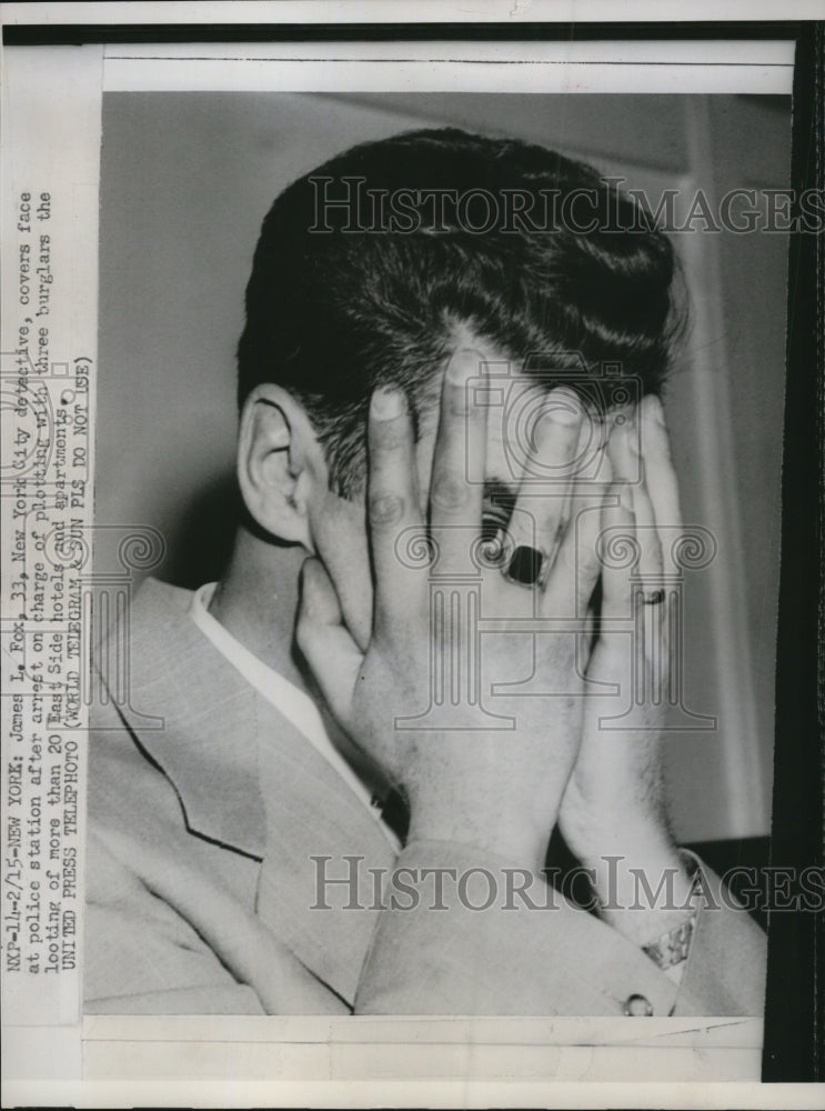 1952 NYC James L Fox detective arrested for plot with burglars - Historic Images