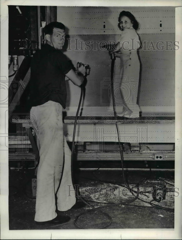1943 Winning duo of Colleen Teresa Pohlman & Arthur Stoetling - Historic Images