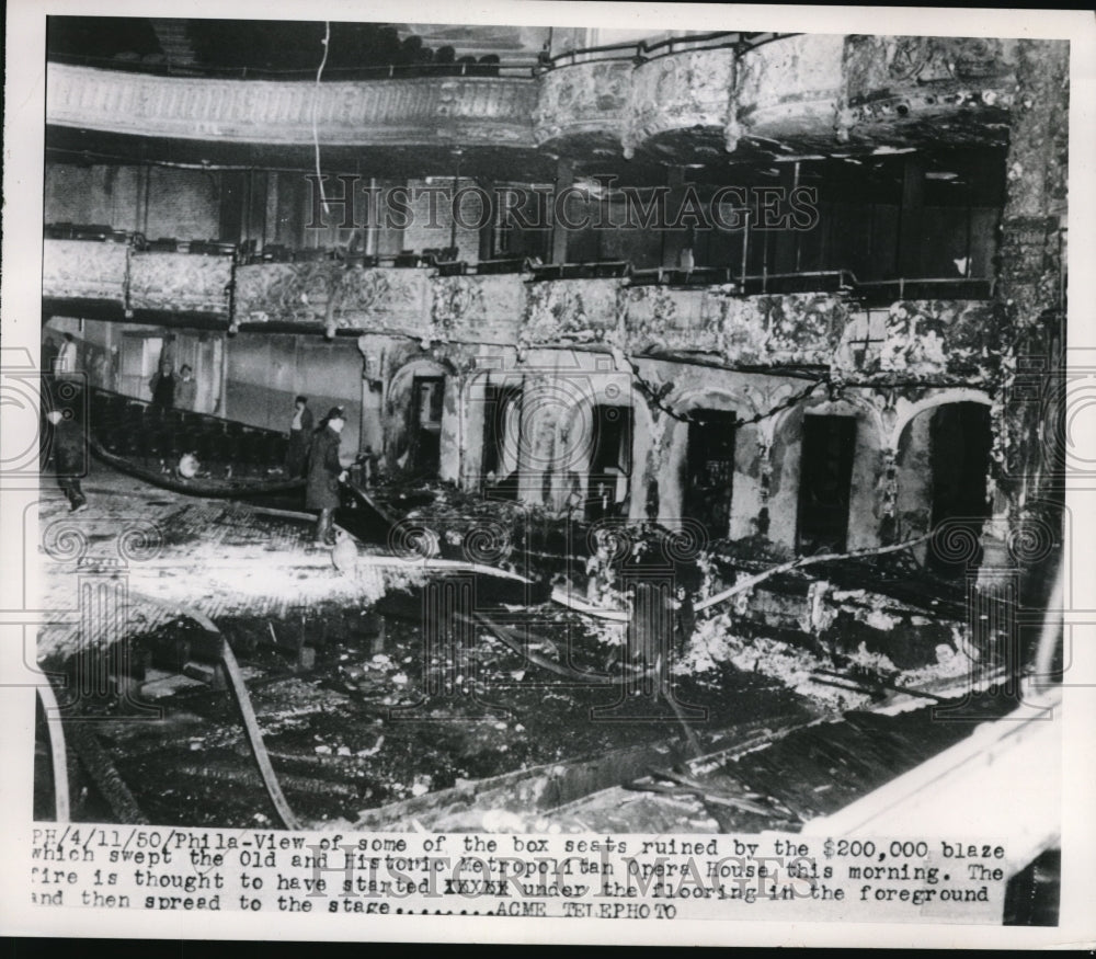 1950 Press Photo Blaze which swept the Old and Historic Metropolitan Opera House - Historic Images