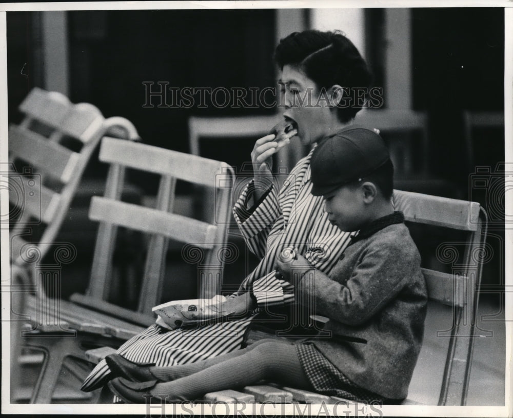 1961 Press Photo At a department store in Tokyo, has a roofs with chairs and-Historic Images