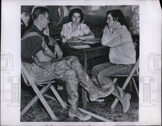 1951 Press Photo Kansas City Flood Relief Headquarters after Flood-Historic Images