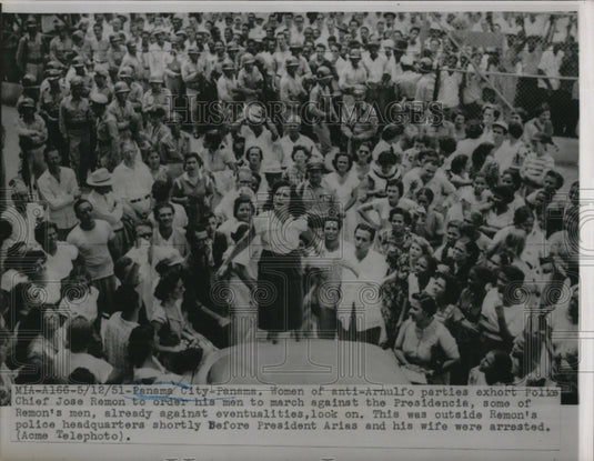 1951 Press Photo Panama City, Panama, Anti Arnulfo Demonstrations, Street Riots-Historic Images