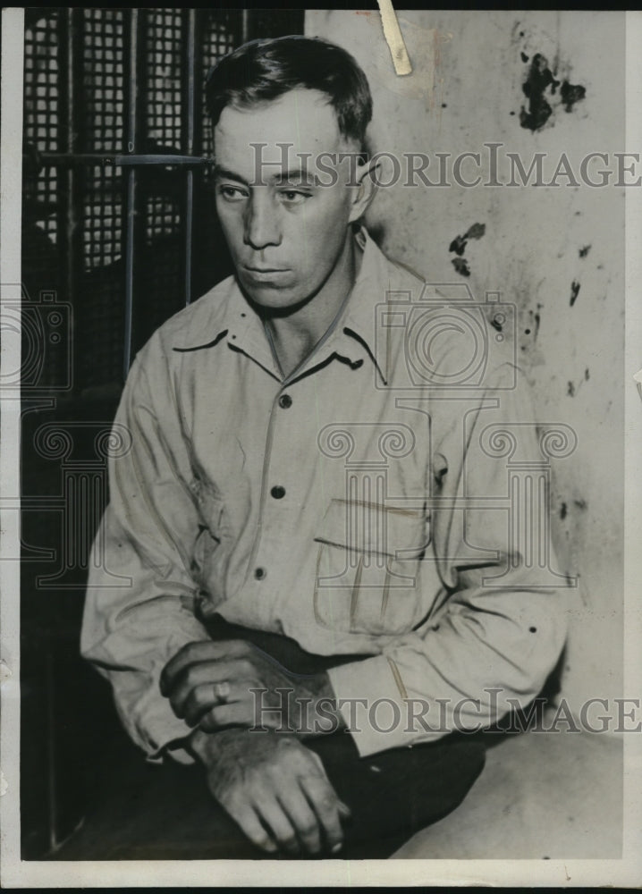 1933 Harold Schaab was arrested in Chicago and charged with being-Historic Images