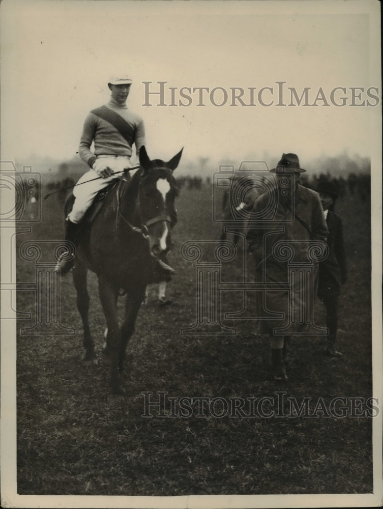 1929 Press Photo Hon WW Astor on Major, President&#39;s Cup winner &amp; Viscount Astor - Historic Images
