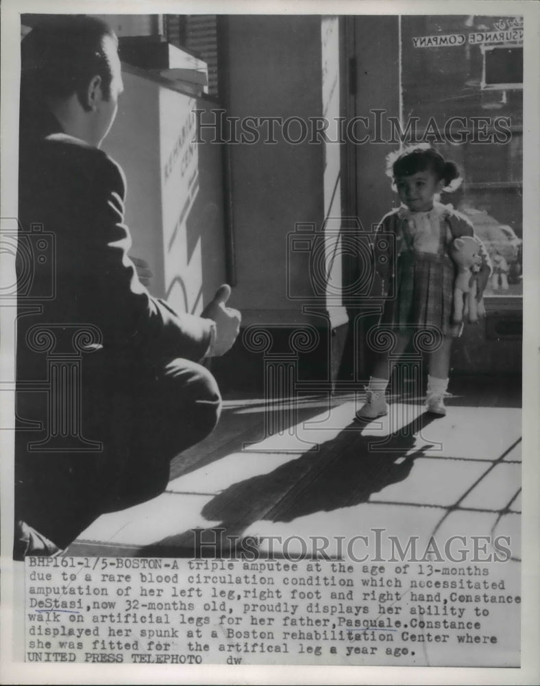 1955 Press Photo Amputee Constance DeStasi walks for father, Pasquale - Historic Images