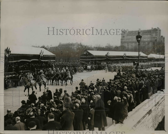 1932 Press Photo Funeral March & Crowds for French Statesman Andre Maginot Paris-Historic Images