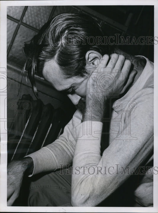 1955 Press Photo Max Rathbun Central Police station for wife's murder-Historic Images