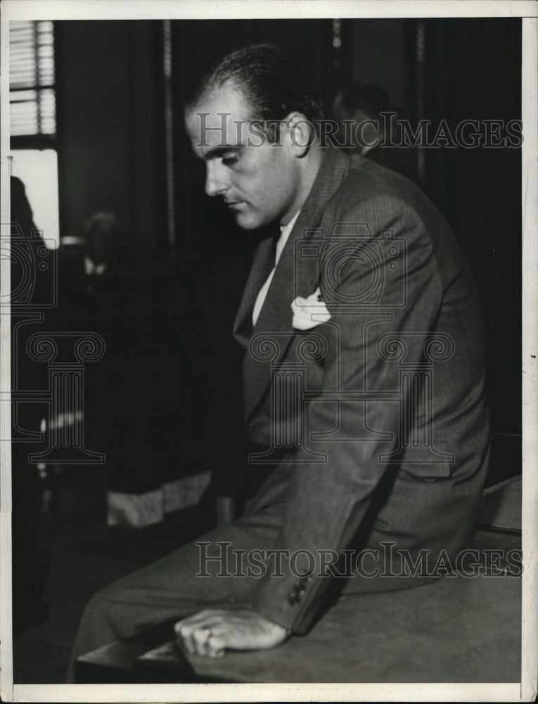 1933 Press Photo Alfred Read Jr., after the verdict was returned - Historic Images