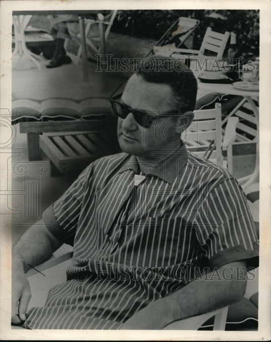 1955 Press Photo Continental influence in vertical-striped slipover shirt - Historic Images
