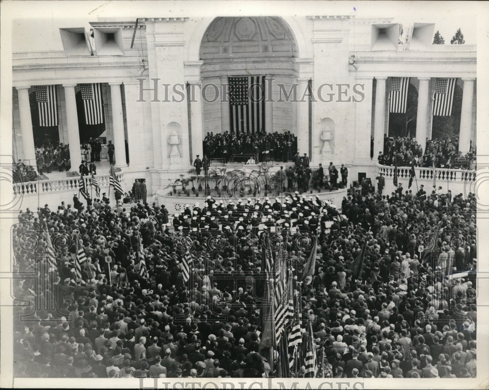 1935 Press Photo Pres Roosevelt speaks at Ampitheater in Arlington Natl Cemetery - Historic Images