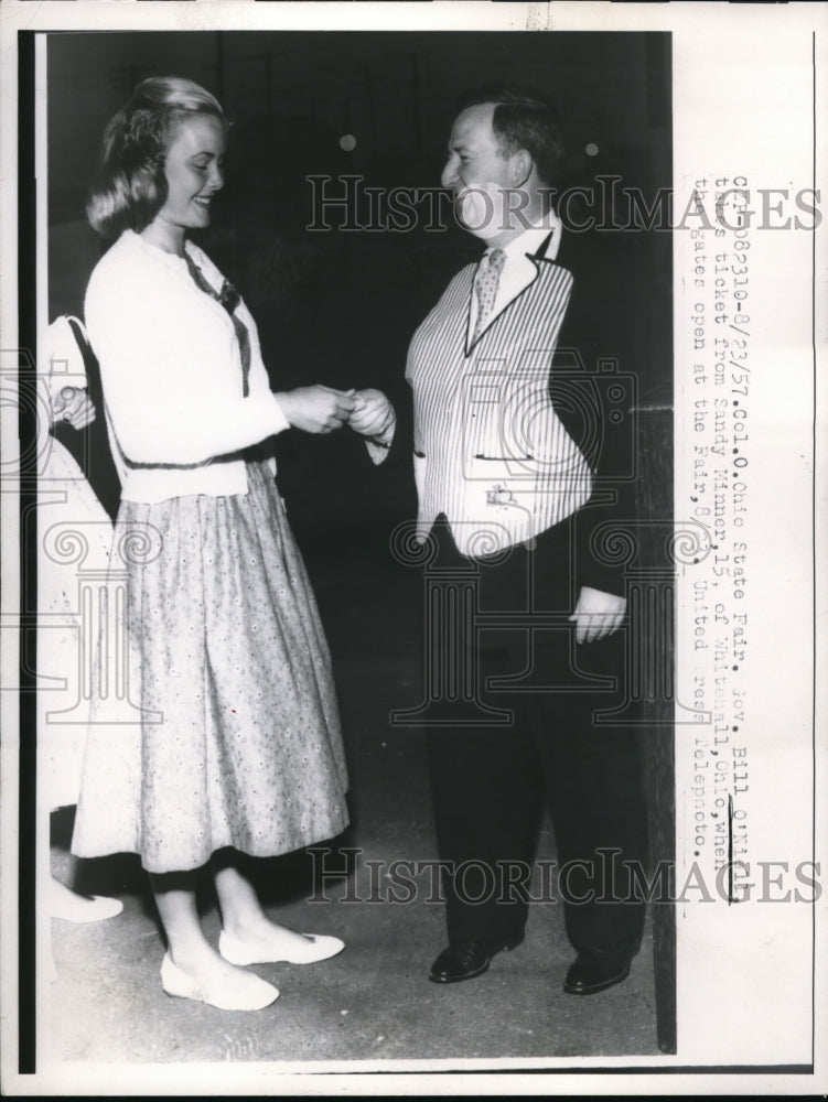 1957 Press Photo Gov. Bill O'Niell takes Ticket to Sandy Minner - Historic Images