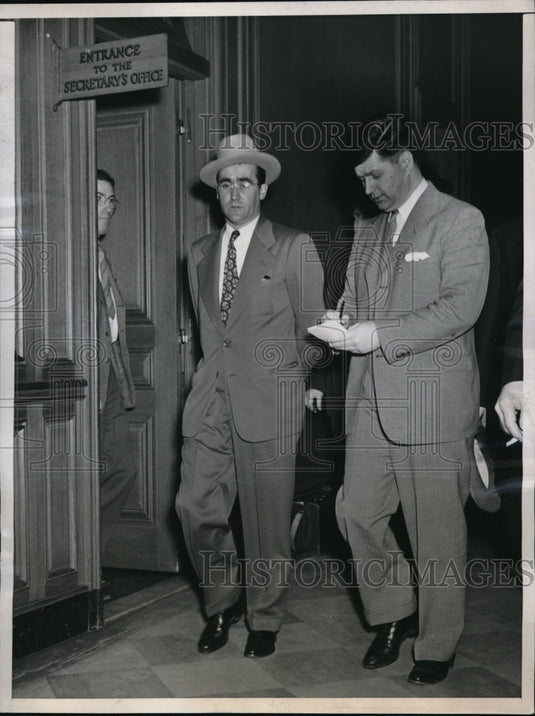 1947 Press Photo Wash DC Joseph Bierne pres of CIO & Labor Sec L Schwellenbach - Historic Images