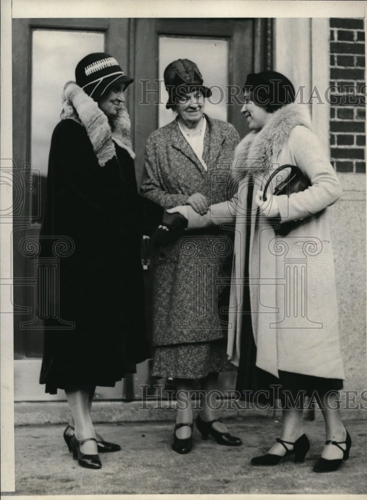 1930 Press Photo Mrs. Robert Wallbridge, Lady Spencer Churchill, Mme. Masaraki - Historic Images