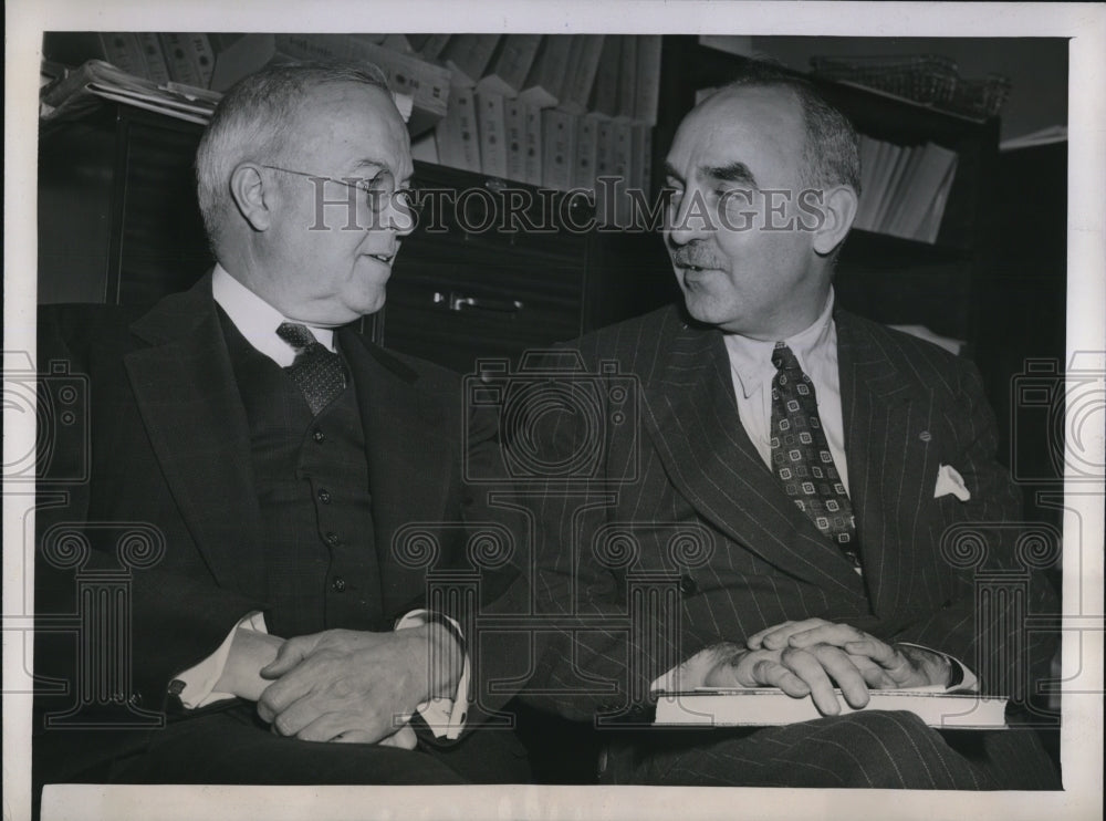 1946 Press Photo Archibald King anf Rec. S.H. Fritchman appear - Historic Images