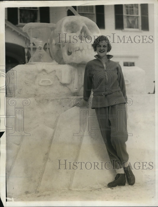 1931 Press Photo Miss Betty Schroeder, Ice Sculptor - Historic Images