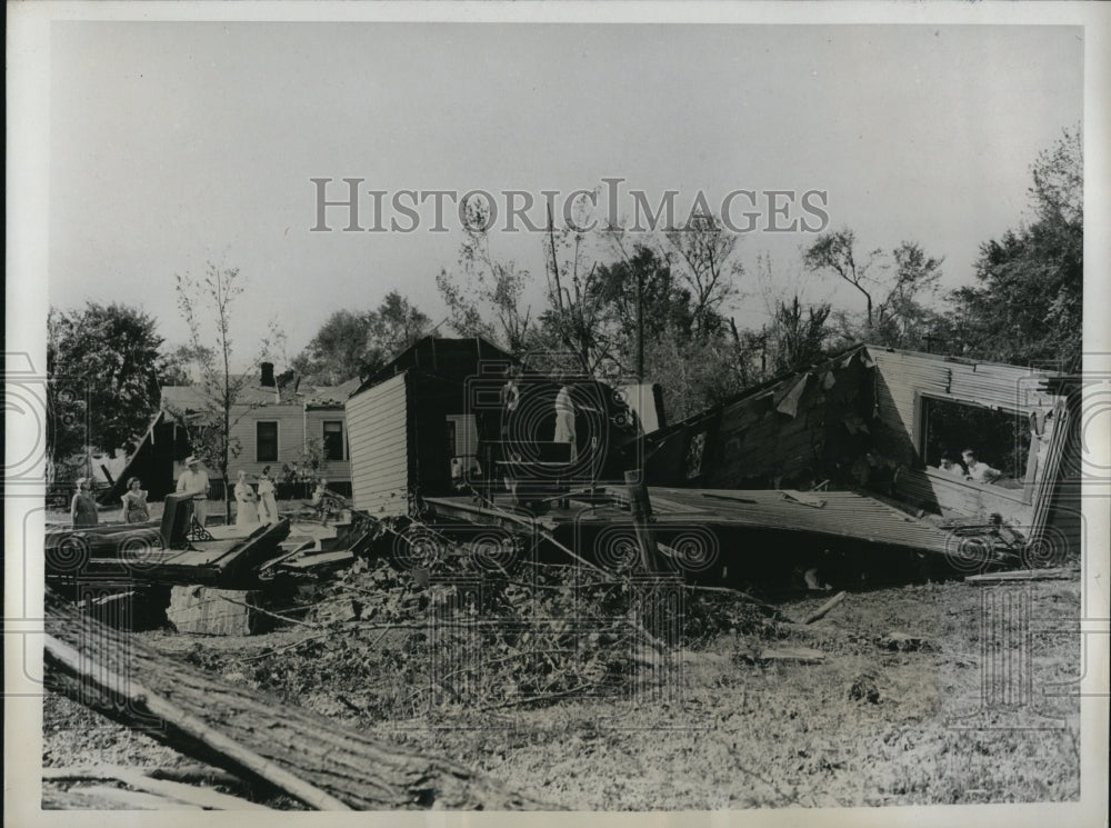 1934 Press Photo Homeless and property damages when Tornafo hits Jacksonville. - Historic Images