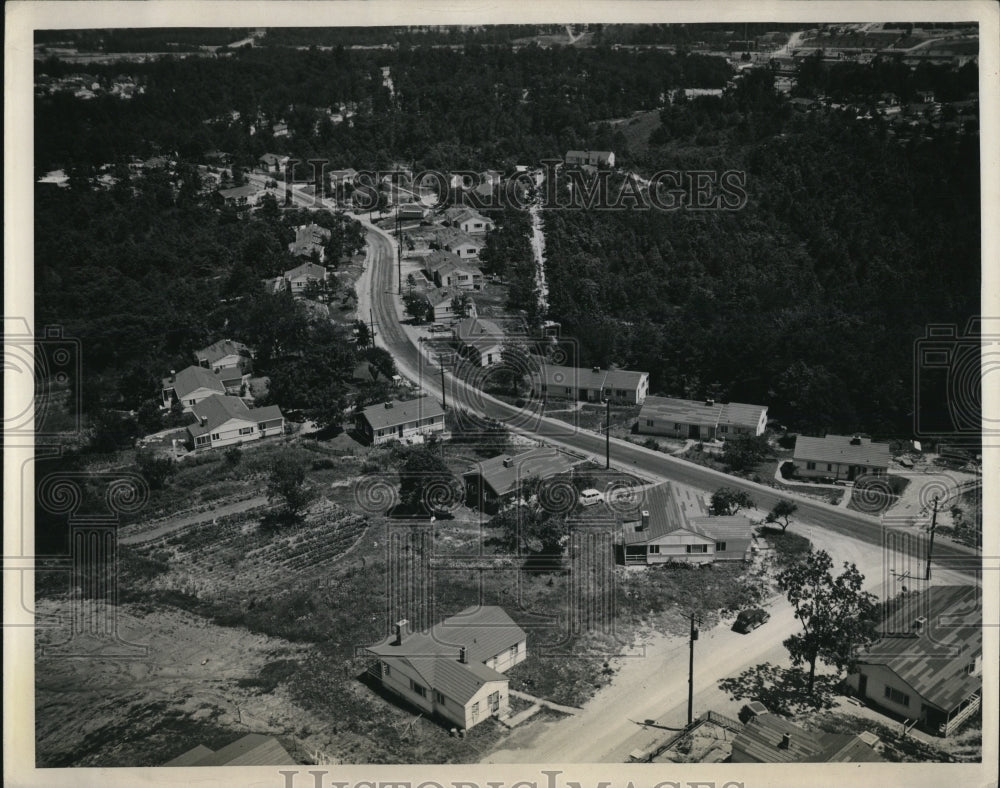 1945 Press Photo View of Homes at Oak Ridge Near Clinton Engineer Works - Historic Images