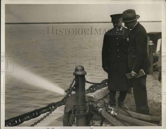 1931 Press Photo John J Koal and Geo J Robinson Inspecting Engineer - Historic Images