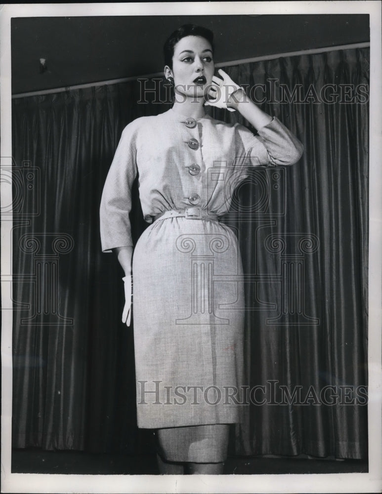 1957 Press Photo Doubling in Skirts, Mollie Parnis - Historic Images