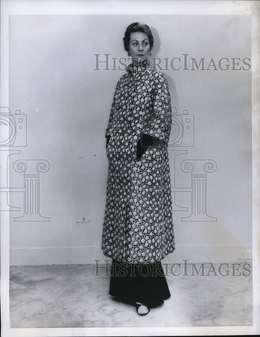 1955 NYC Monte Sano & Prizan fashion caot in Persian brocade-Historic Images