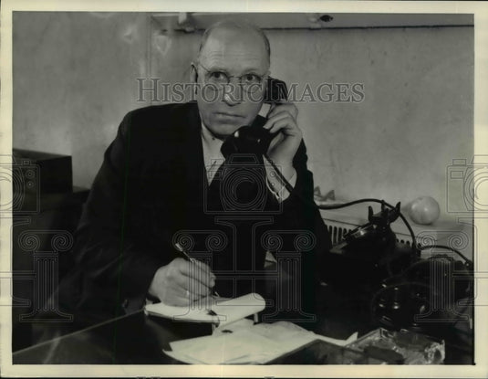 1933 Press Photo Chas Henderson, reconstruction dictator - Historic Images