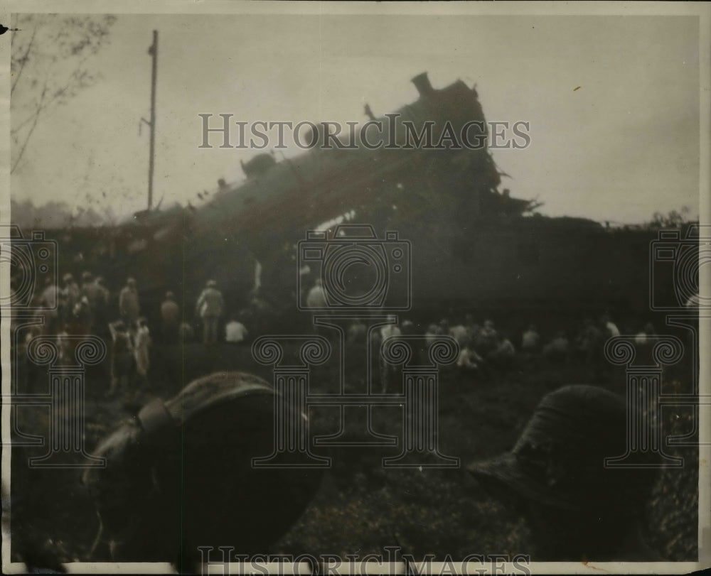 1927 Press Photo The wreckage of the Rail Road - Historic Images