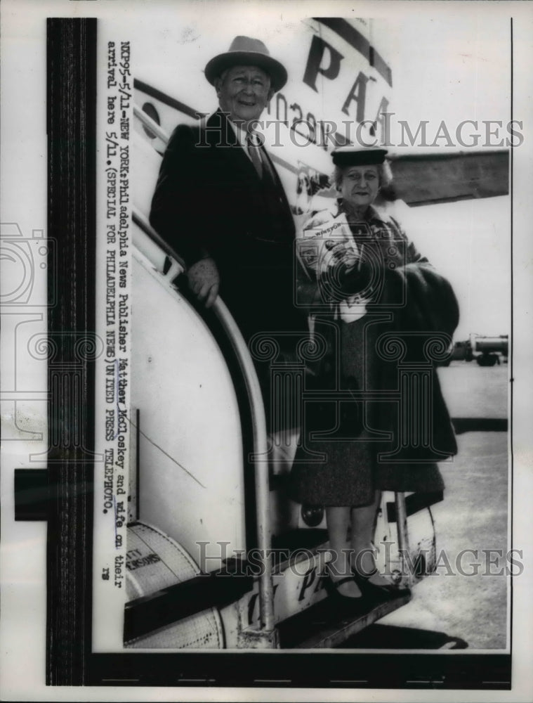 1956 Press Photo Matthew McCloskey and wife as they arrive in New York - Historic Images