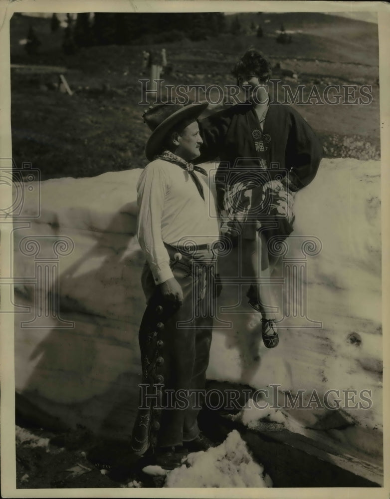 1927 Press Photo Grace Wilcox Miss Arcanum with Regent Harold C. Knoeppel - Historic Images