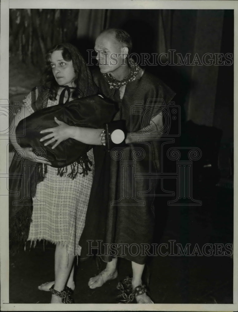 1934 Press Photo Doris Parker and Ralph McKay in Children of Darkness - Historic Images