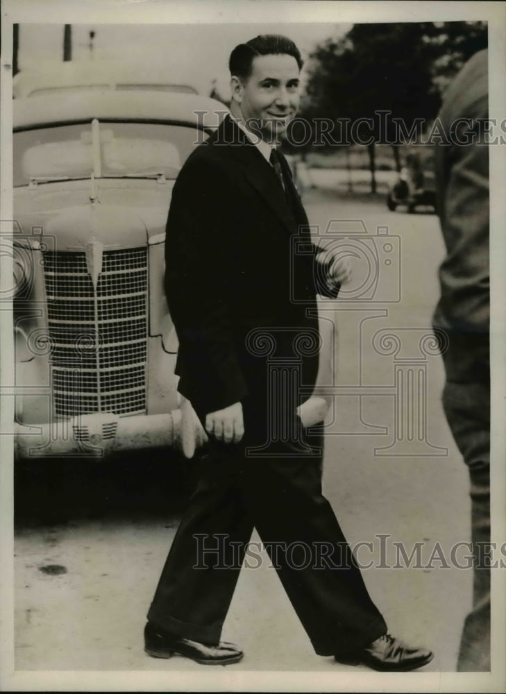 1939 Press Photo E.T. Kelly pictured on his way to court - Historic Images