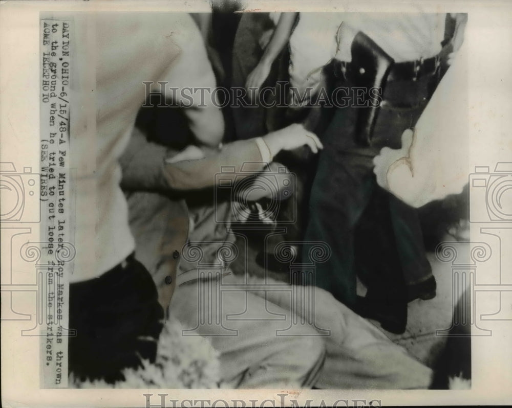 1948 Press Photo Dayton Ohio RoyMarkes was thrown to the ground when he tried to - Historic Images