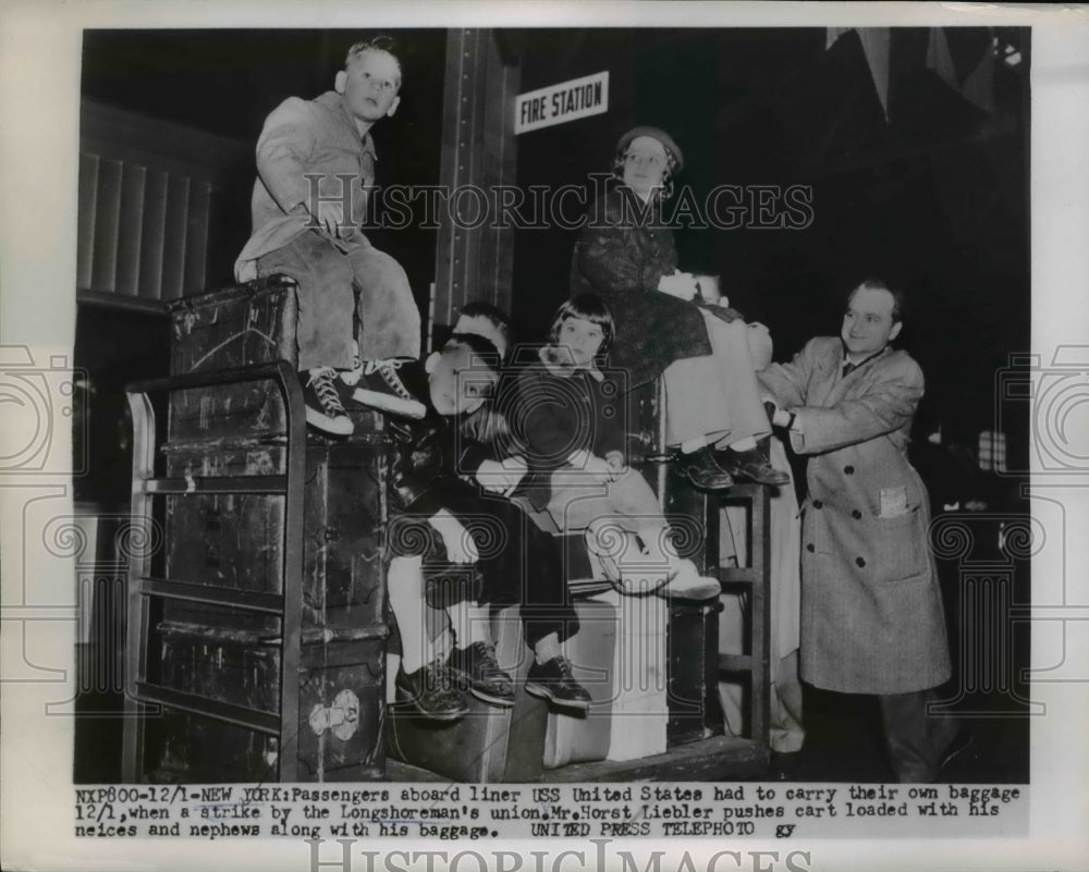 1953 Press Photo New York Passengers aboard liner USS United States had to carry - Historic Images