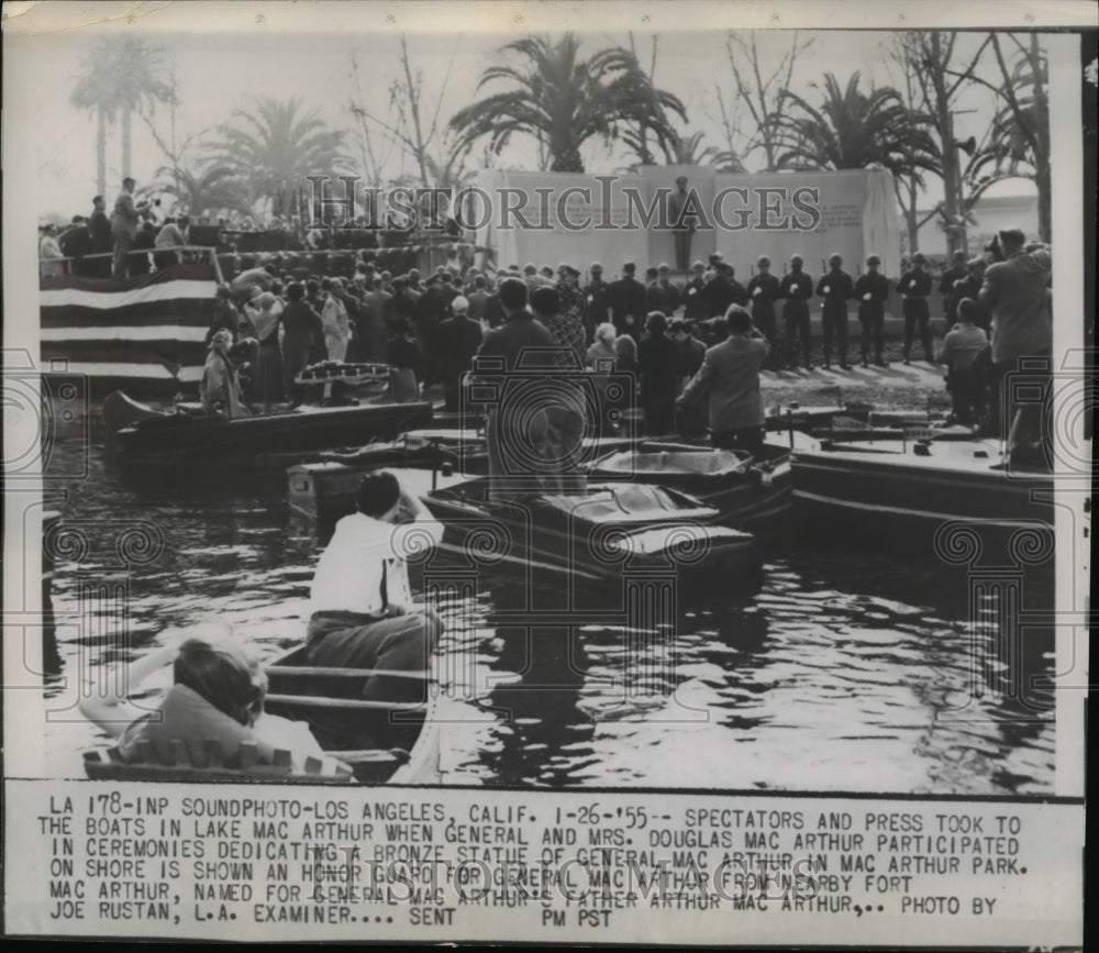 1955 Press Photo of General Douglas MacArthur dedicating a statue of himself. - Historic Images