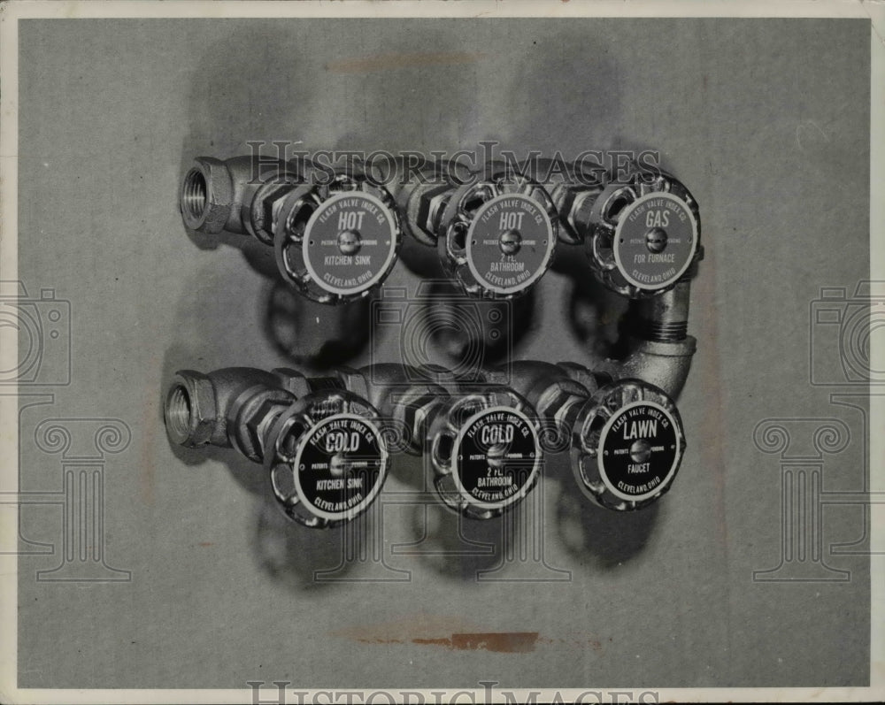 1955 Press Photo Valve Markers by Flush Valve Index Co of Cleveland are used in - Historic Images