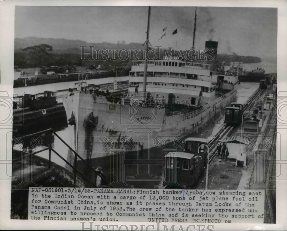 1955 Press Photo Finnish Tanker Aruba in Panama Canal on Way to Communist China - Historic Images