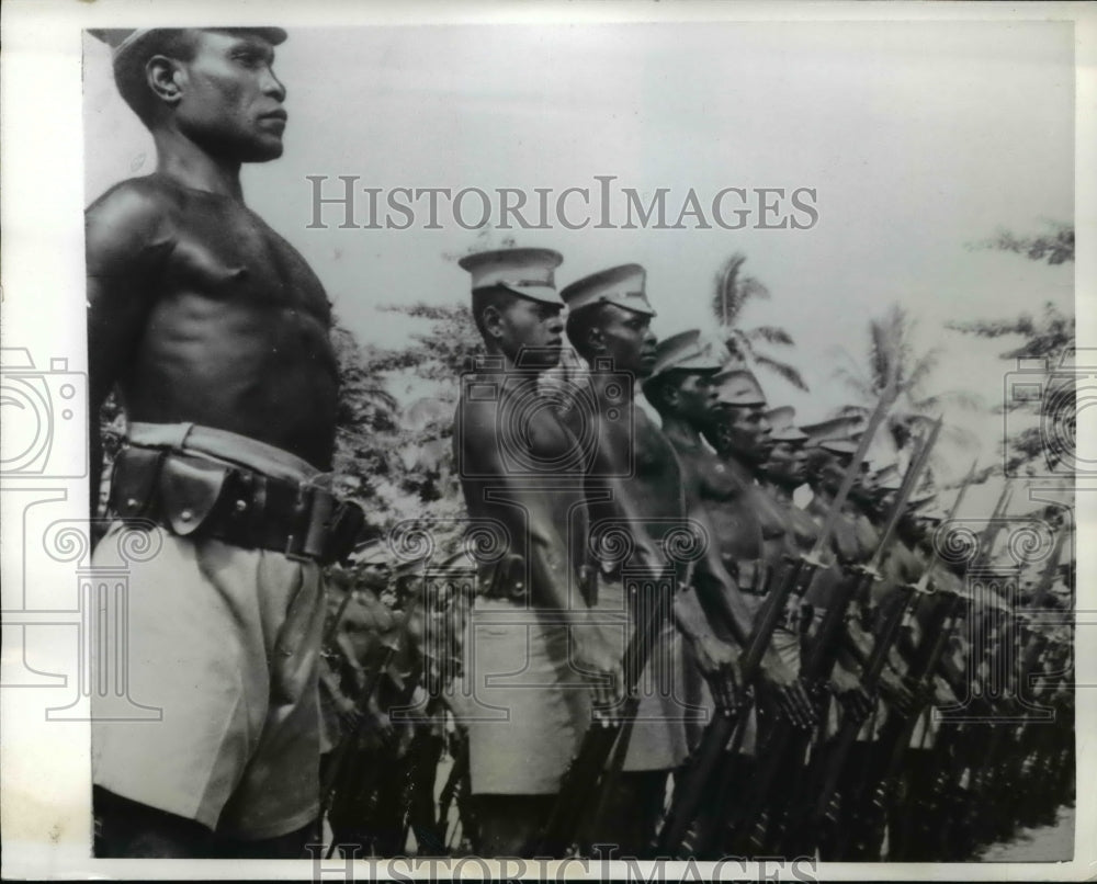 1942 Native constables of the New Guinea Police force-Historic Images