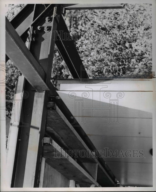 1960 Press Photo Ferro Corp Enamel Research House - Historic Images