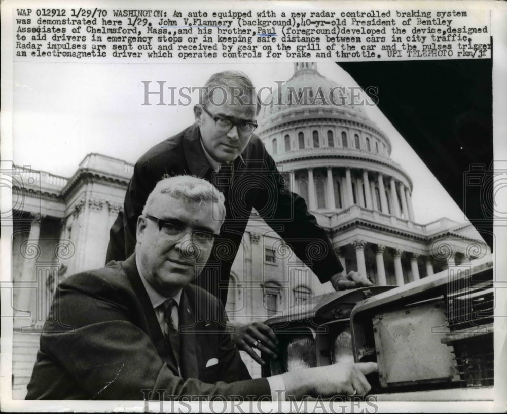 1970 Press Photo Bentley  Associates President John Flannery and brother Paul - Historic Images